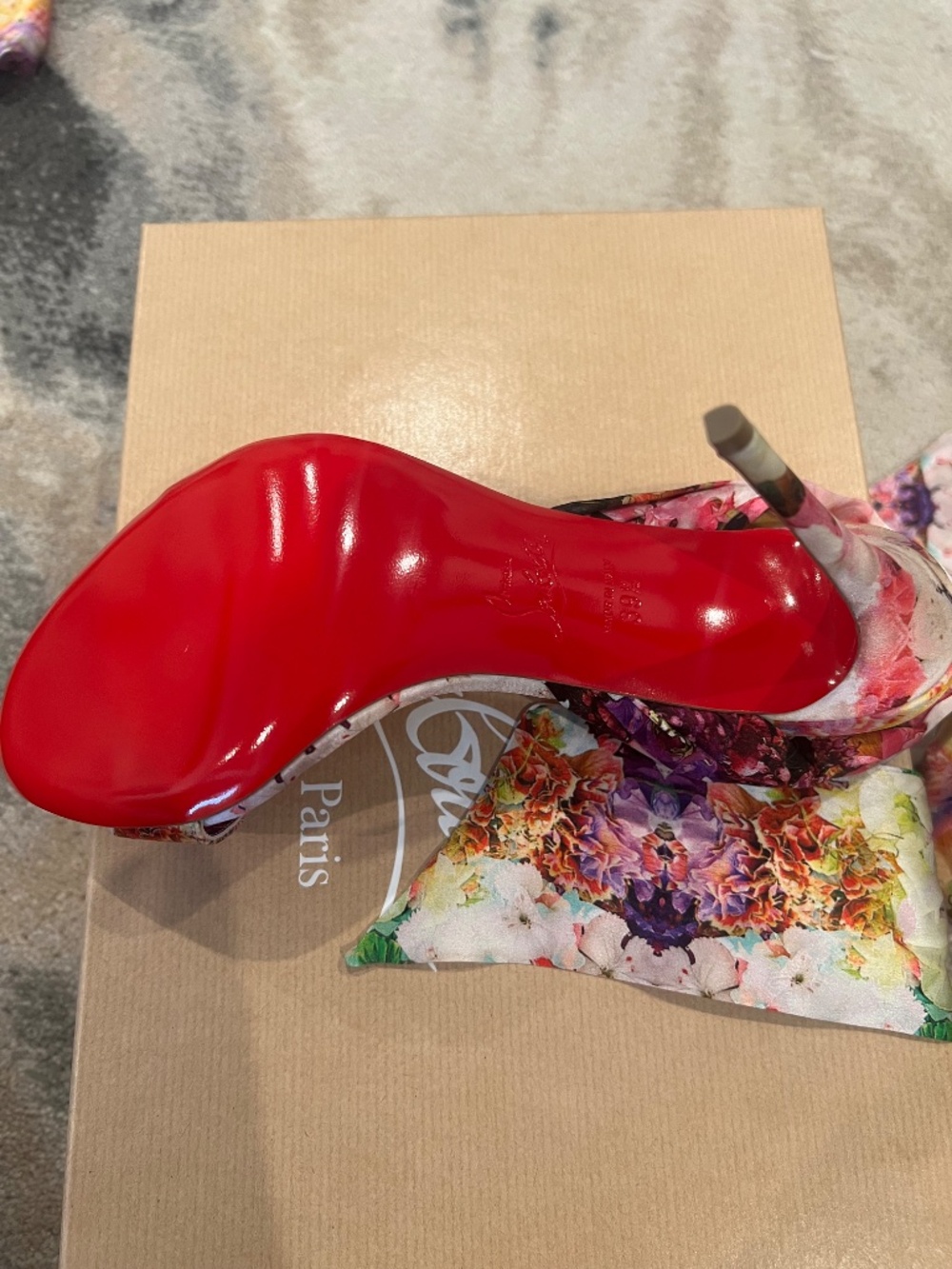 Christian Louboutin Sandale du Desert 100 Floral Satin Heels | Size 39.5 | New | - Picture 6 of 10
